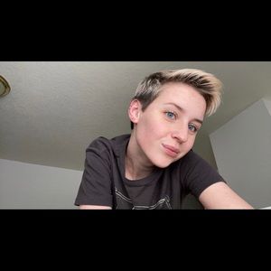 Meet your Posher, Jenny